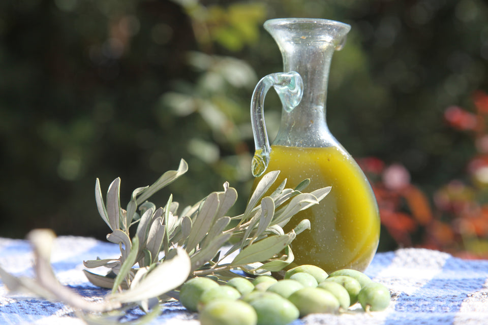 Robust Flavor and Color of Khayat Extra Virgin Olive Oil